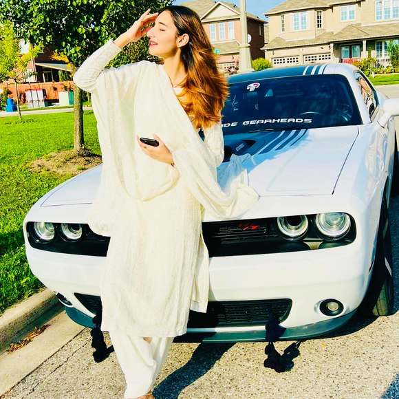 Meet your Posher, Paramveer - Picture 1 of 1